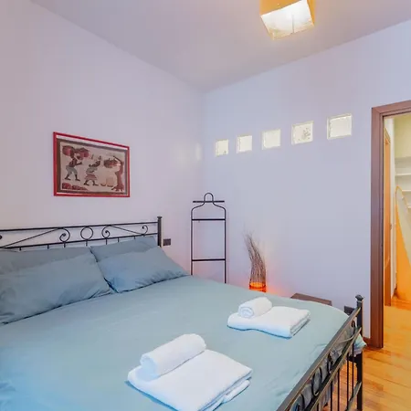 Apartment Sempione Orange Zen Citylife Retreat Milan