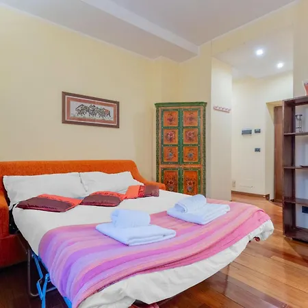 Sempione Orange Zen Citylife Retreat Apartment