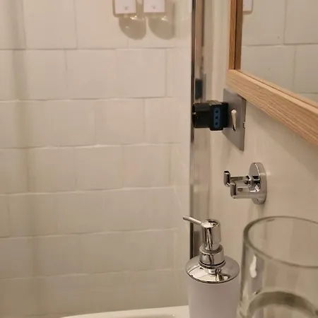 Ampia Stanza Con Bagno Privato E Zona Pranzo