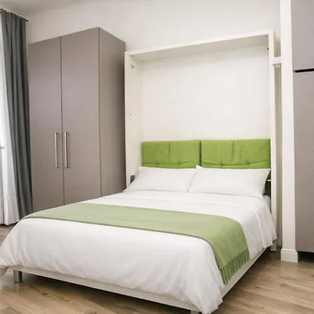 Navigli Nest Renovated With Balcony On The Naviglio