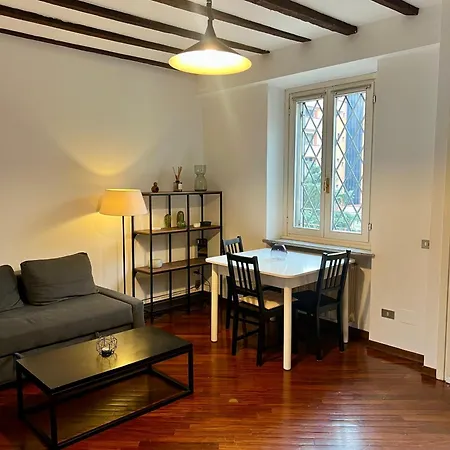 Lovely 1 Bedroom In Milano, Brera 밀라노
