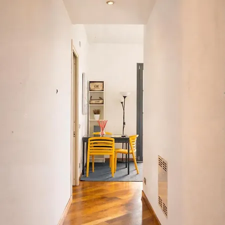 1 Centro Apartment *