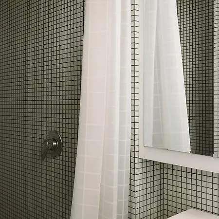 Casa - And - Duomo's Whisper, Balcony * Milánó