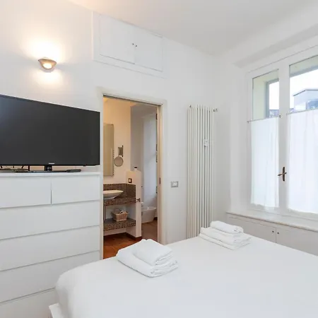 Apartmán I-host - Ugo Bassi *