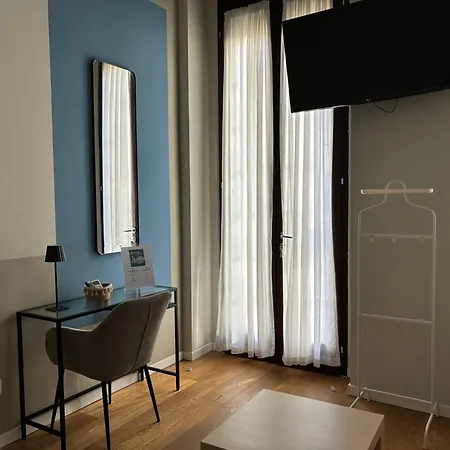 Design - Salone Del Mobile & Duomo Tram *