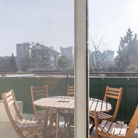 Apartment Sansiro75 Large 3bdr With Private Garage Near To Fiera And Stadium Mailand