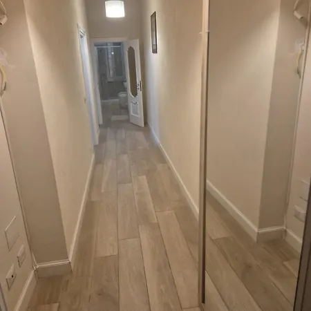 Vicino A Fondazione Prada E Ieo Milán