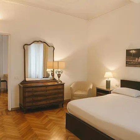 Casa - Classic Elegance, Balcony Apartment *