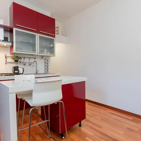 I-host - Ugo Bassi Appartement *