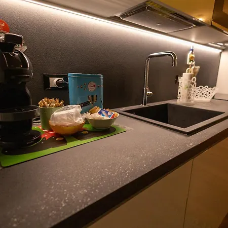 Secret Cave Lägenhet *