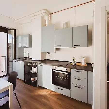 Apartment Luminoso Trilocale Vicino Stazione E M3 Rogoredo Ideale Per Lavoro