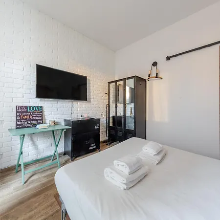 Magic Rent - Catullo 아파트 밀라노