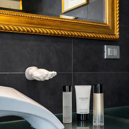 The Boutique - Duomo Luxury - Private Parking - Galleria - Center Lejlighed