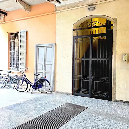 Milanoflats - Pasteur - M1 - Duomo 10min アパート *