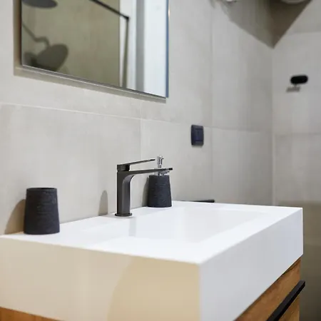 Brand New Steps From Citylife, Sempione, Allianz Mico - Metro Domodossola - Metro Portello - Tram Right Outside To Duomo, Brera, Cadorna Reachable In 15 Min Mailand