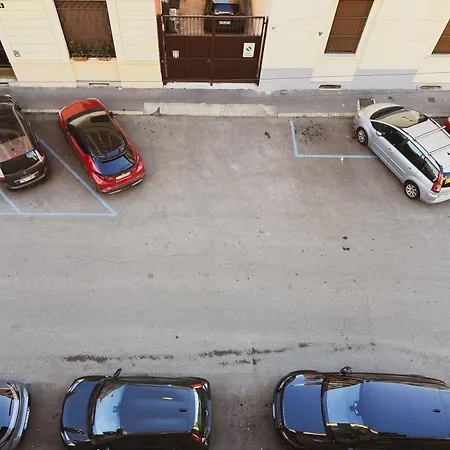 Luminoso Trilocale Vicino Stazione E M3 Rogoredo Santa Giulia Ideale Per Lavoro *