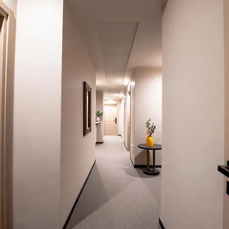 Ah - Collezione Brera Hotel