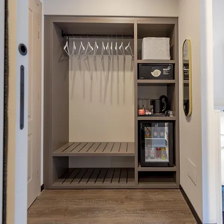 Ah - Collezione Brera * Milan