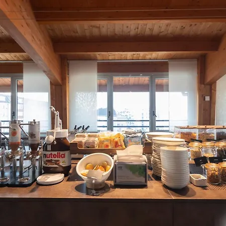 Hotiday Navigli Hotel