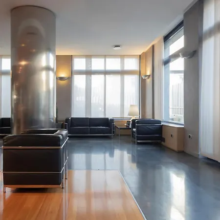 Hotiday Navigli ホテル 4*