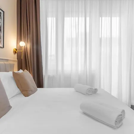 Vittoriana Foresteria Lombarda * Milan