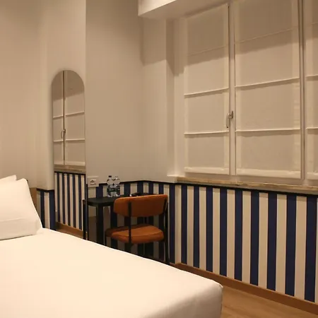 Homa Certosa District Otel 2*