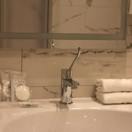 Homa Certosa District Milano