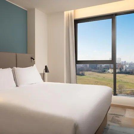 By Marriott Linate Милан