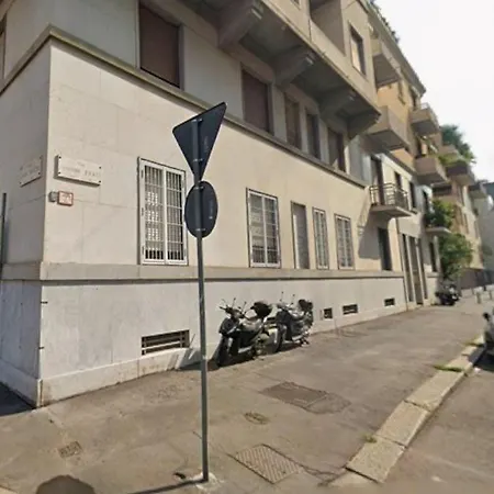 Giuliani - Via Giovanni Prati B&B 밀라노