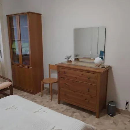 Homestay szállás Stanza Matrimoniale Comoda, A 5 Minuti A Piedi Dalla Metro, Perfetta Per Muoversi A