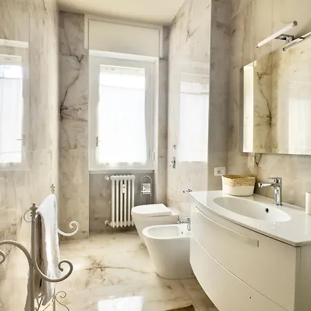 Solari Design District- 4 Mega Siute * מילאנו