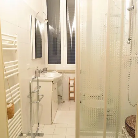 Bed & Breakfast Fastinn Bocconi Navigli 3*
