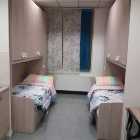 Guest house Corte Dei Navigli Milanesi *