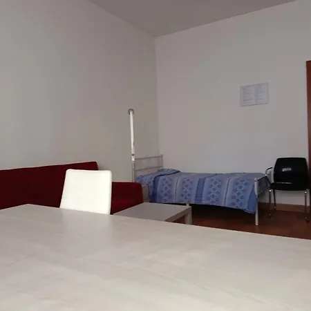 Dimora Vittoria Δωμάτια σε οικογενειακή κατοικία Μιλάνο