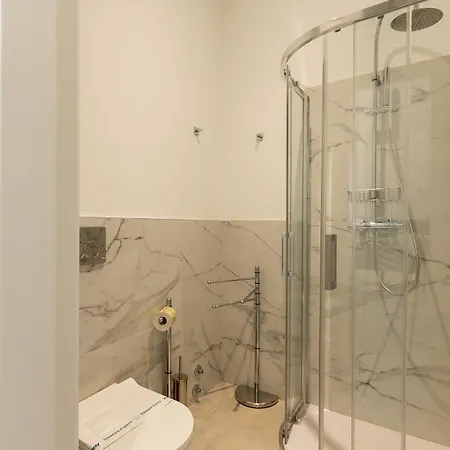 Acero & Ibisco - Repubblica By Innstay 3* Mailand