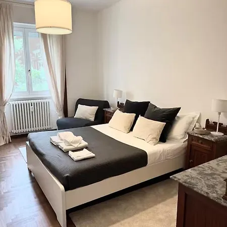 Solari Design District- 4 Mega Siute