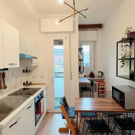 Exclusive & Cosy 3-bedroom By San Siro Stadium & Metro بيت ضيافة *