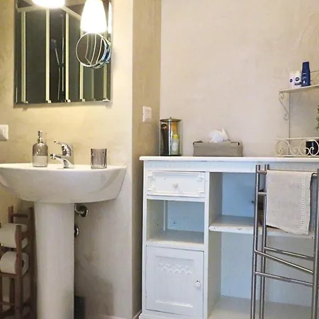 Fastinn Bocconi Navigli Bed and breakfast 3*