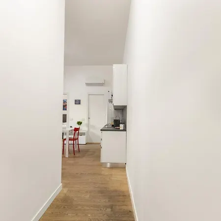 Ginny - San Siro Holiday home *