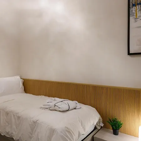 ゲストハウス Dibraluxurysuites ミラノ