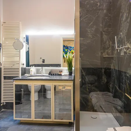 ゲストハウス Dibraluxurysuites ミラノ