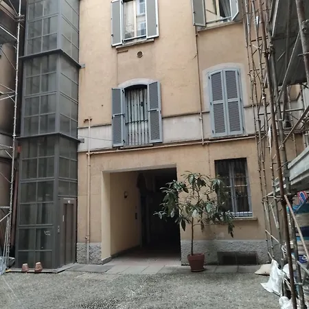 Casa Tulipano לינה וארוחת בוקר 3*