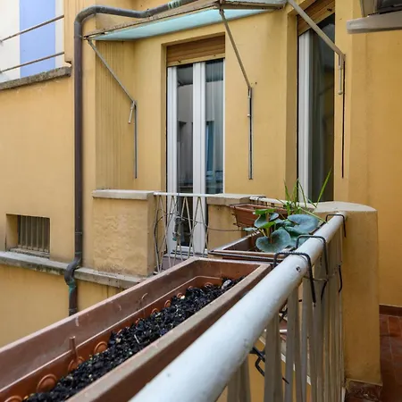 Dibraluxurysuites Duomo 4*
