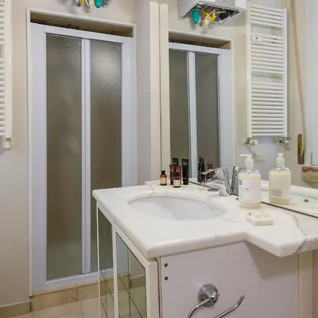 Dibraluxurysuites * ミラノ