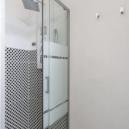 Freguglia - Attico Con Vista Duomo 3* Milano