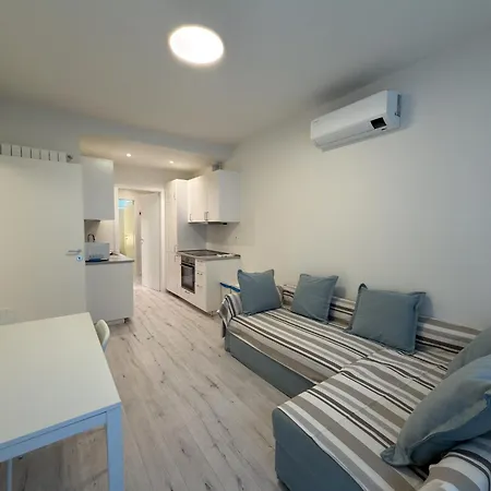 White Rabbit House Apartman *