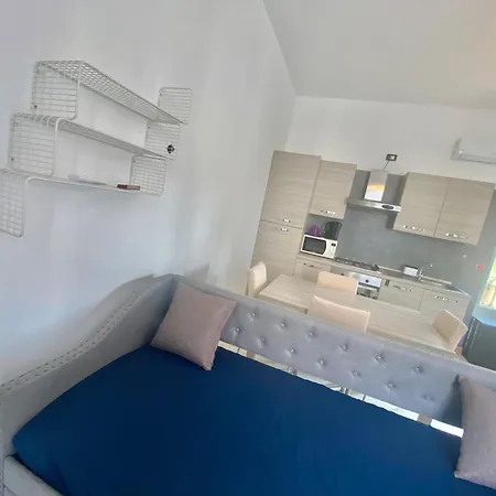 Apartment Modica Home, Nel Cuore Di Famagosta, In Posizione Tranquilla