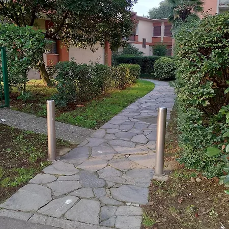 Bget Fiera Apartament *