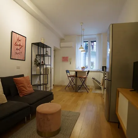 M5 Cenisio 5min-buzzi 3min-citylife-mico-chinatown-ac Apartamento Milán