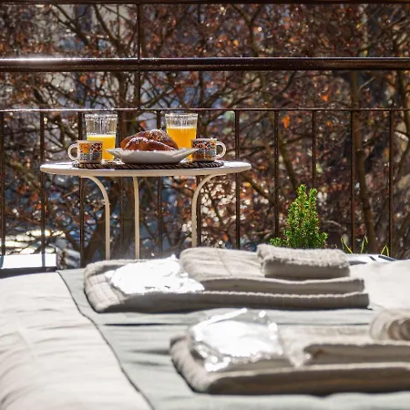 Casa Enea Luxury Apartment - Bocconi Navigli - Private Parking Διαμέρισμα